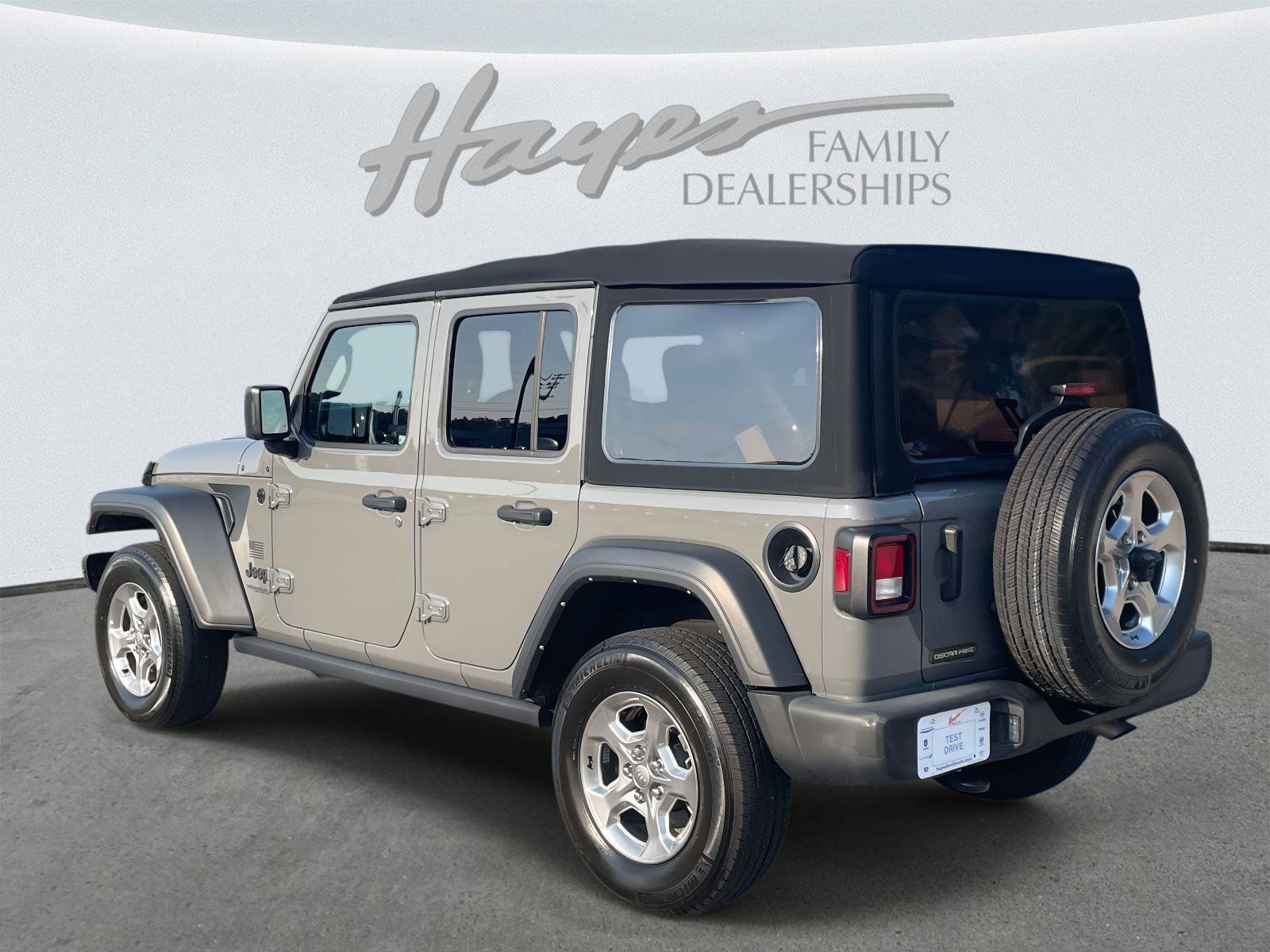 Used 2021 Jeep Wrangler Unlimited Sport image 34