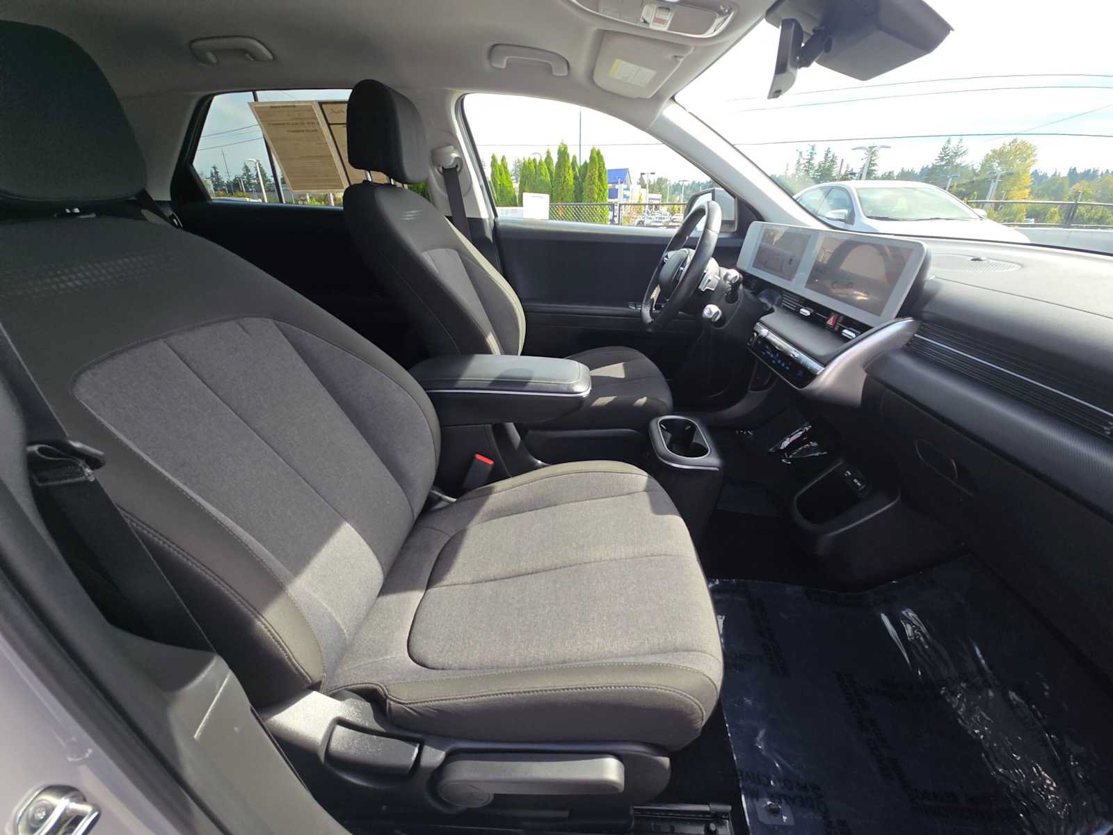 Used 2024 Hyundai Ioniq 5 SEL RWD image 11