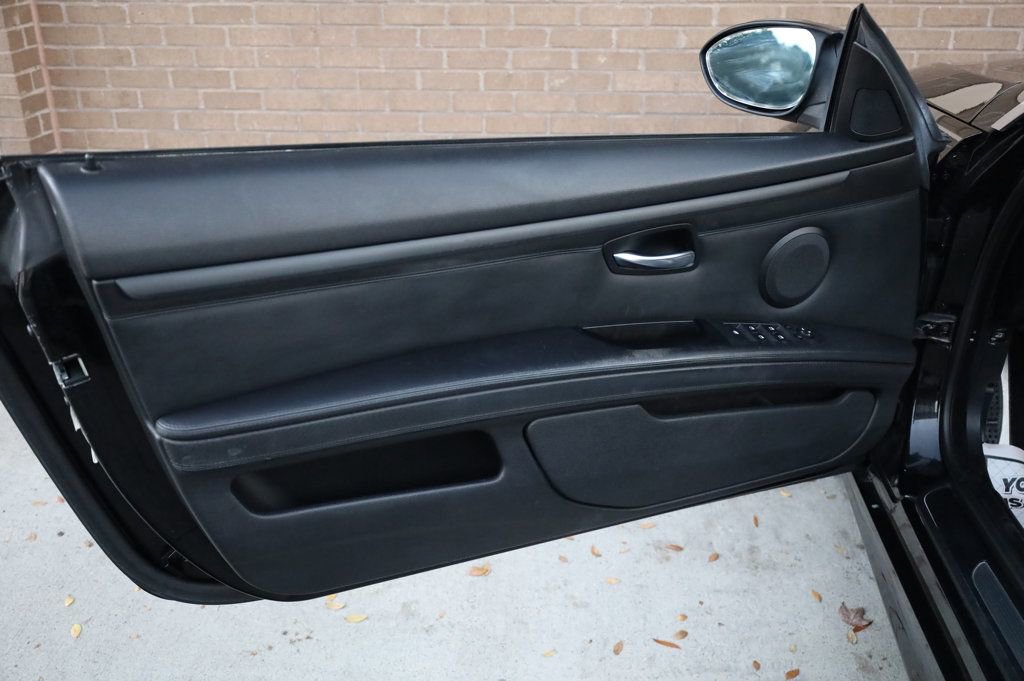 Used 2008 BMW M3 Convertible w/ Technology Pkg image 14
