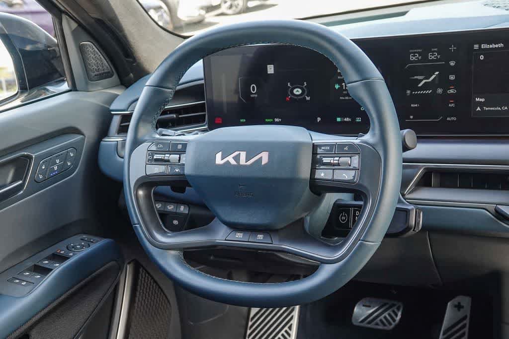 Certified 2024 Kia EV9 GT-Line AWD/4WD image 14