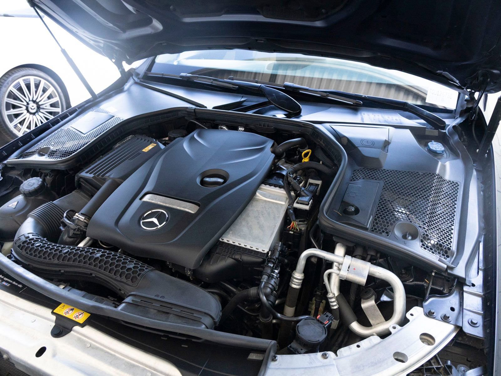 Used 2016 Mercedes-Benz C 300 Sedan image 30