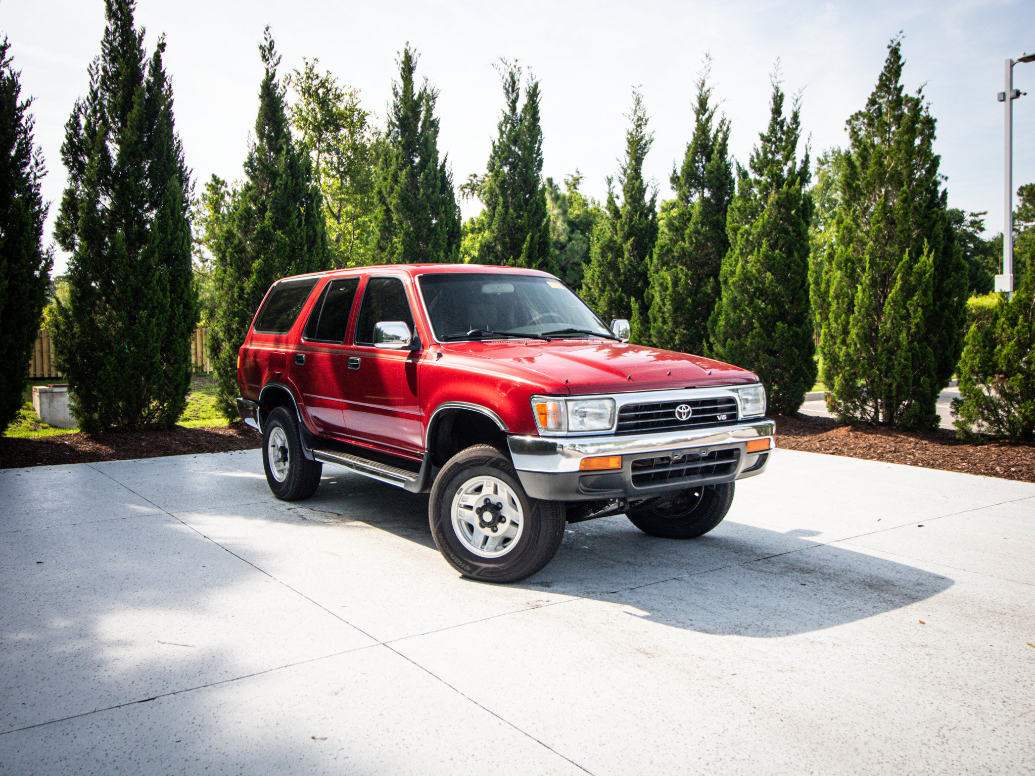 Used 1995 Toyota 4Runner SR5 AWD/4WD image 2