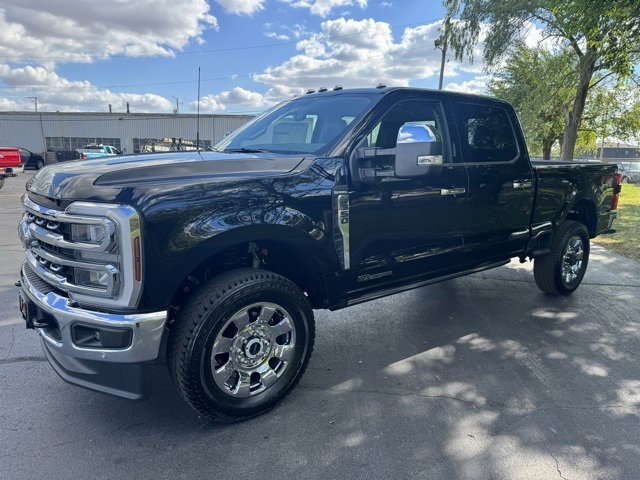 New 2026 Ford F350 Lariat image 2