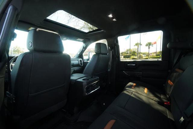 Used 2023 GMC Sierra 2500 AT4 w/ AT4 Premium Plus Package image 29