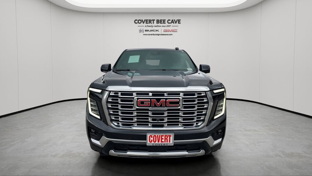 Used 2025 GMC Yukon Denali image 2