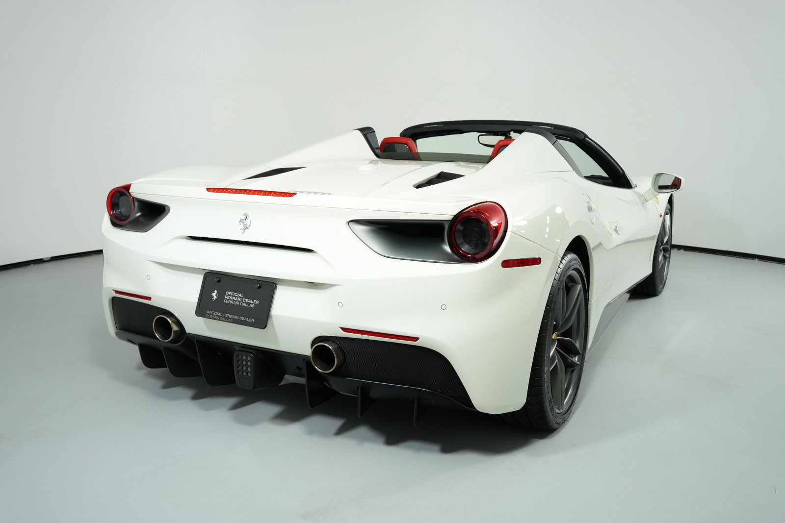 Certified 2017 Ferrari 488 Spider RWD image 25