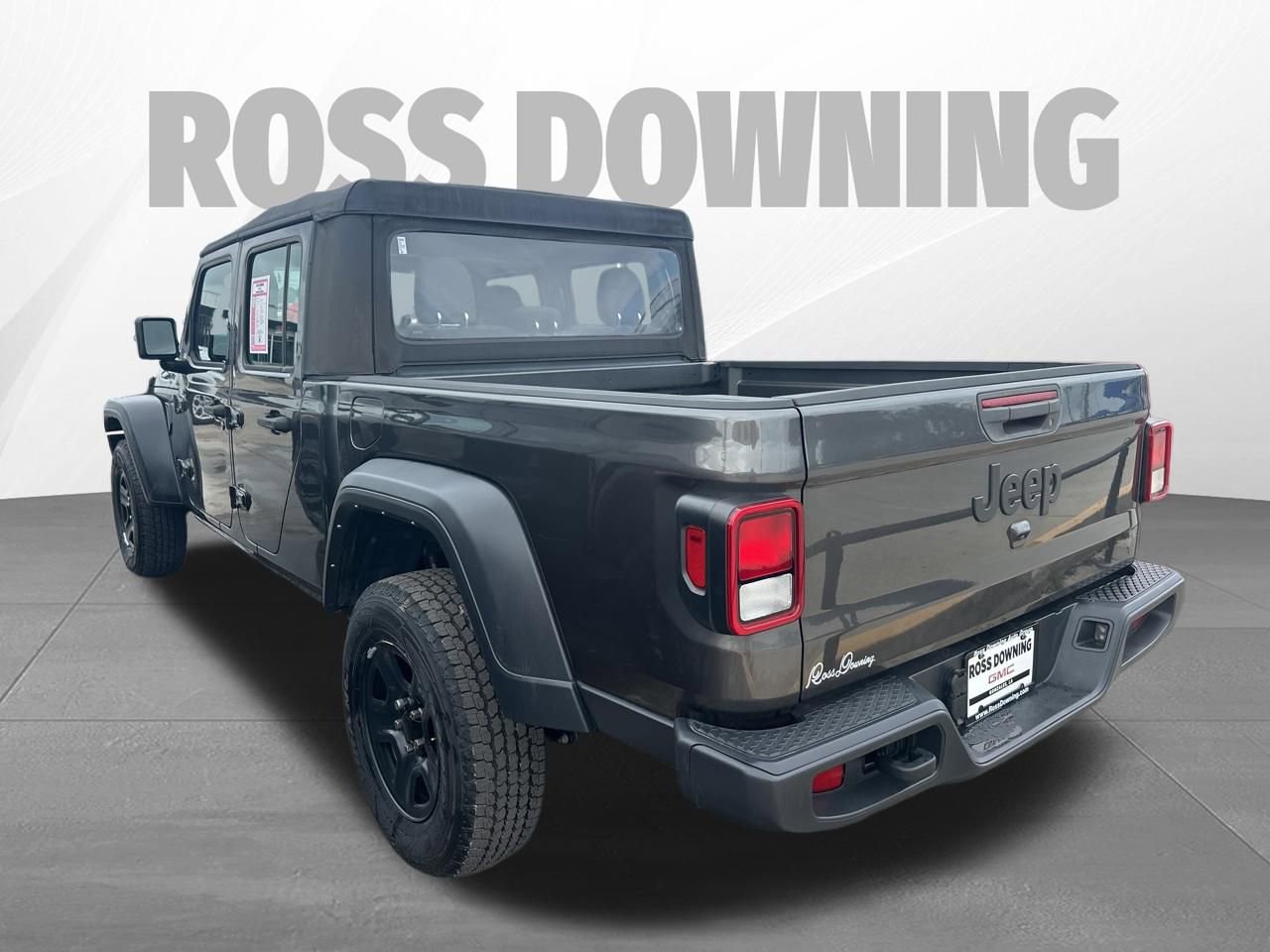 Used 2022 Jeep Gladiator Sport AWD/4WD image 6