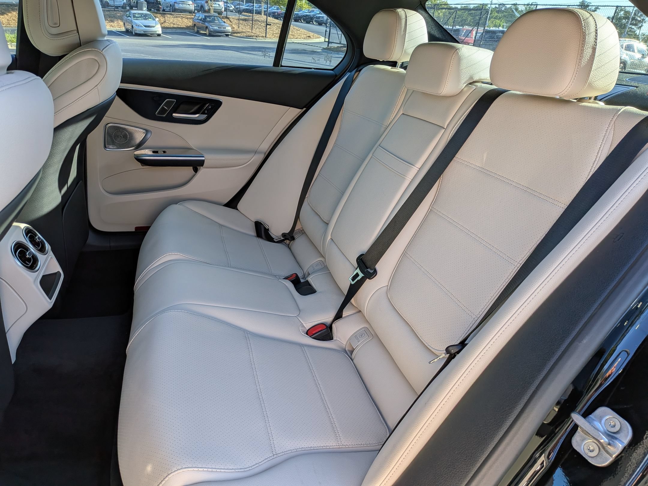 New 2026 Mercedes-Benz C 300 4MATIC Sedan image 31