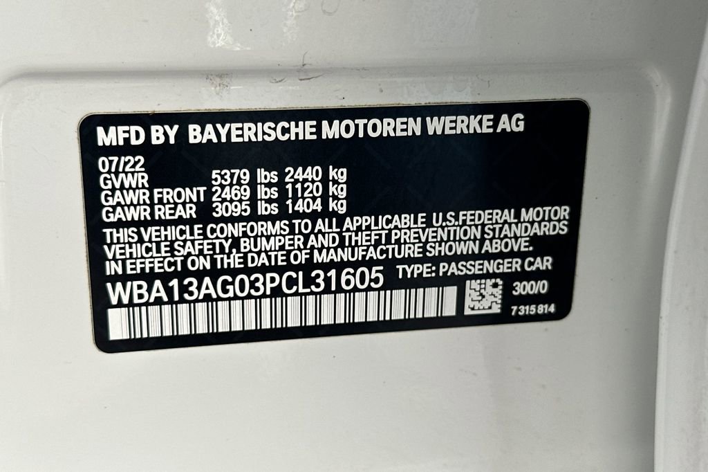 Used 2023 BMW 530e w/ Convenience Package image 34