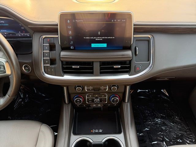 Used 2023 Chevrolet Suburban LT RWD image 15