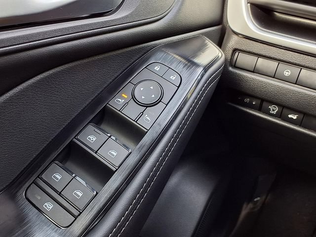New 2026 Nissan Rogue Dark Armor AWD/4WD image 21