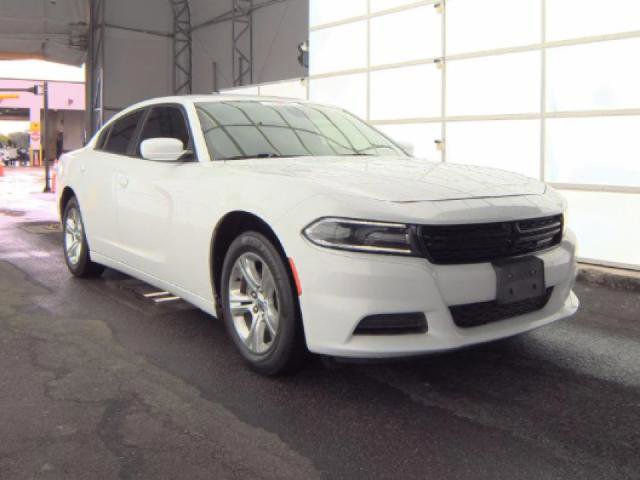 Used 2021 Dodge Charger SXT w/ Leather Interior Group RWD image 3