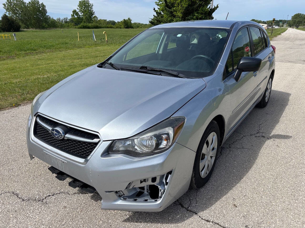 Used 2015 Subaru Impreza 2.0i AWD/4WD image 2