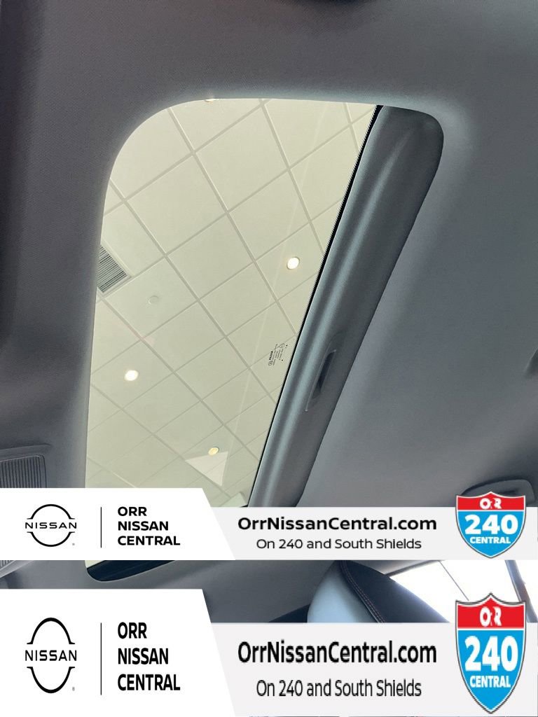 New 2026 Nissan Sentra SR w/ SR Premium Package FWD image 15