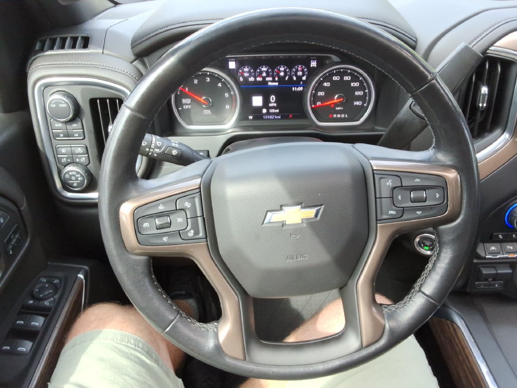 Certified 2020 Chevrolet Silverado 1500 High Country w/ Technology Package AWD/4WD image 28