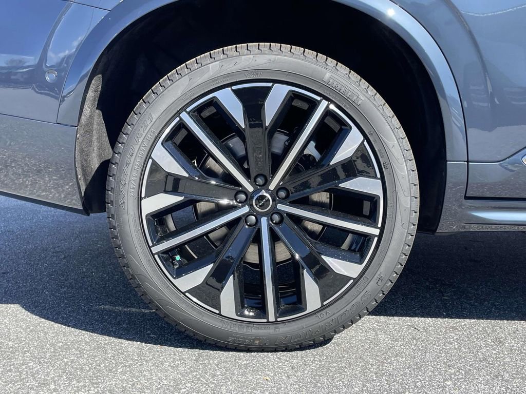 New 2026 Volvo XC90 B6 Ultra w/ Protection Package image 31