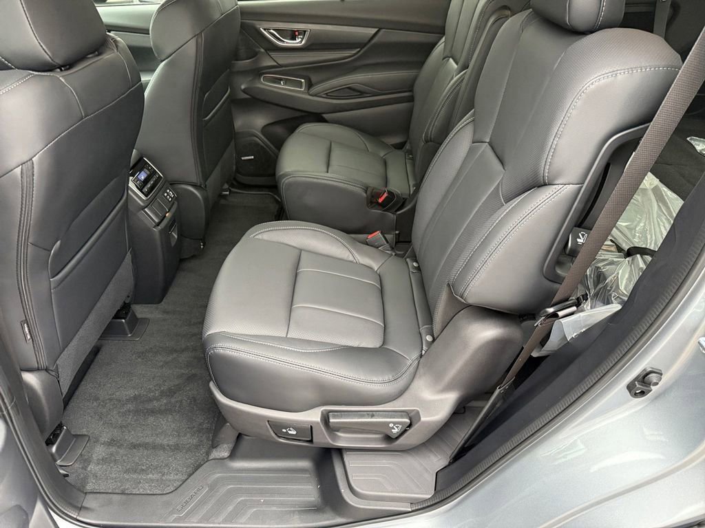 New 2026 Subaru Ascent Limited image 11