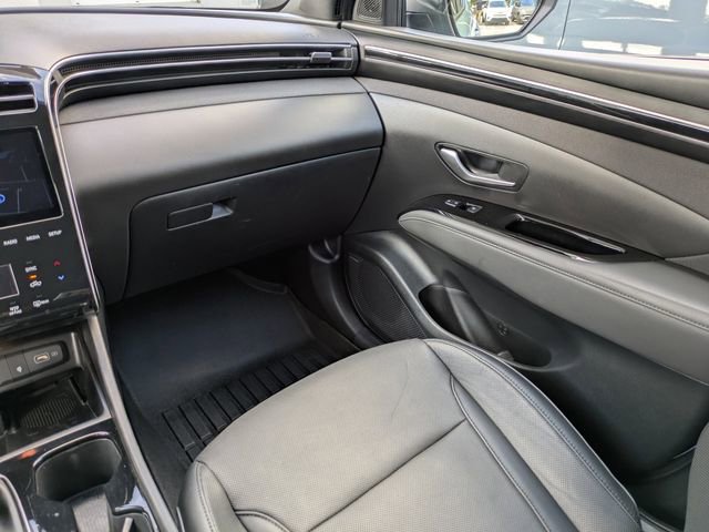 Used 2022 Hyundai Santa Cruz Limited image 18