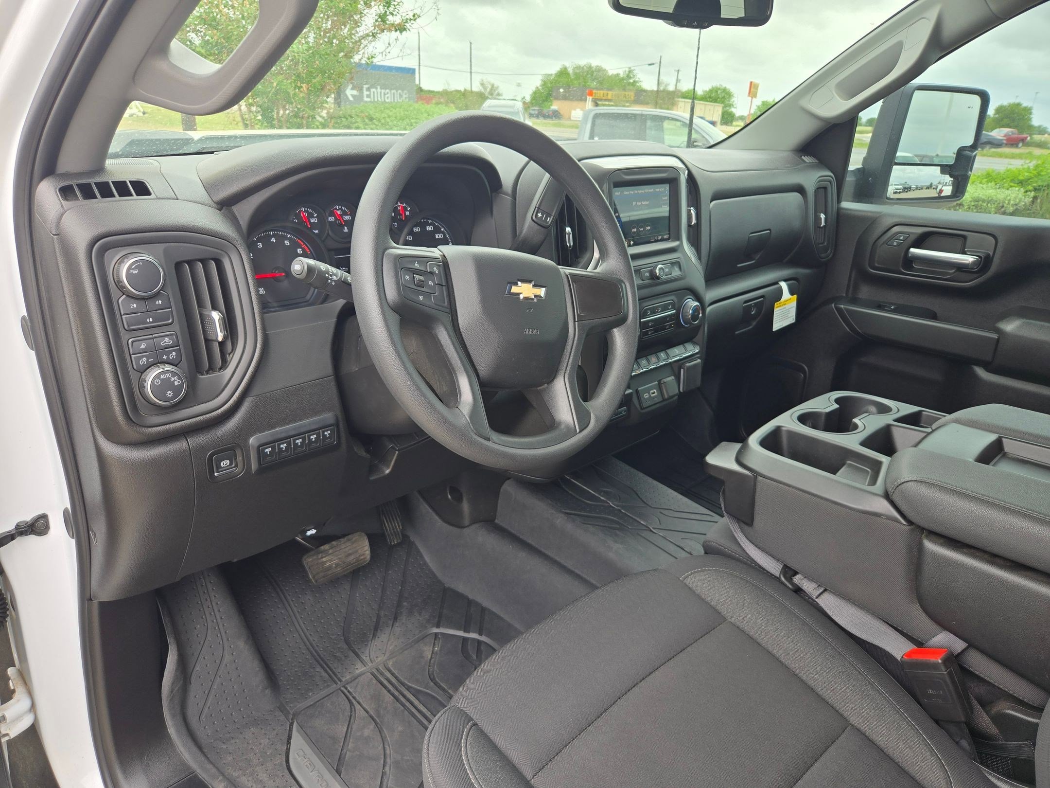 Certified 2025 Chevrolet Silverado 2500 Custom w/ Custom Value Package AWD/4WD image 11
