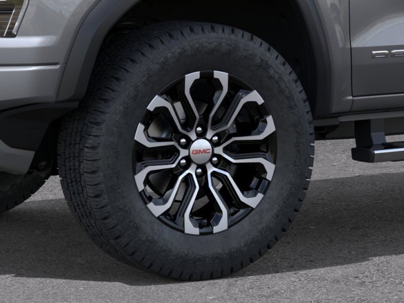 New 2026 GMC Canyon Denali AWD/4WD image 9