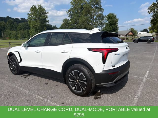 Used 2025 Chevrolet Blazer EV LT AWD/4WD image 3
