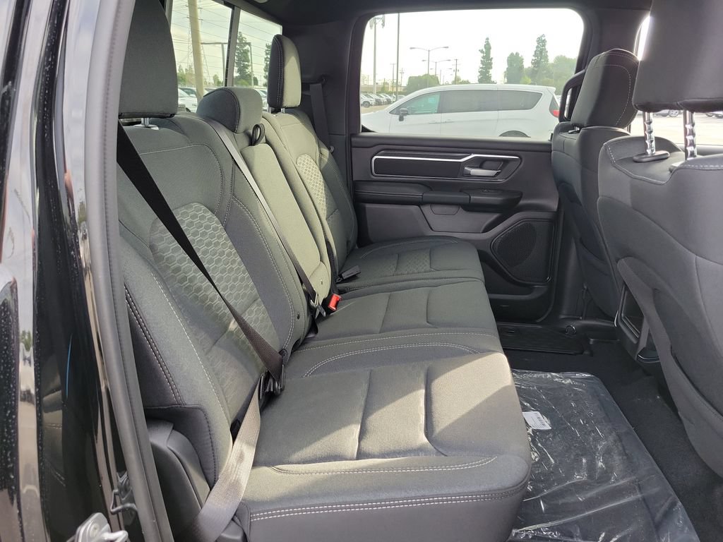 New 2026 RAM 1500 Big Horn AWD/4WD image 17