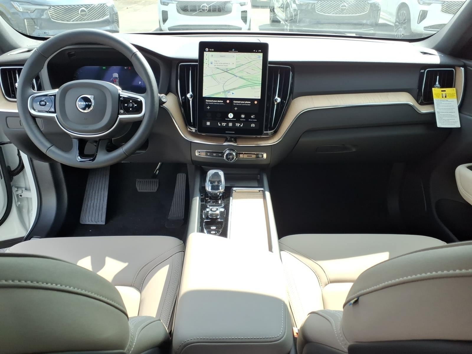 New 2026 Volvo XC60 T8 Plus w/ Protection Package Premier AWD/4WD image 17