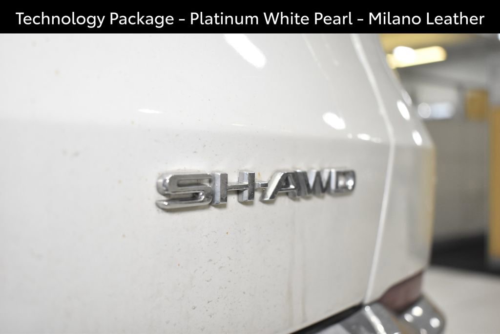 Used 2022 Acura MDX SH-AWD w/ Technology Package image 17