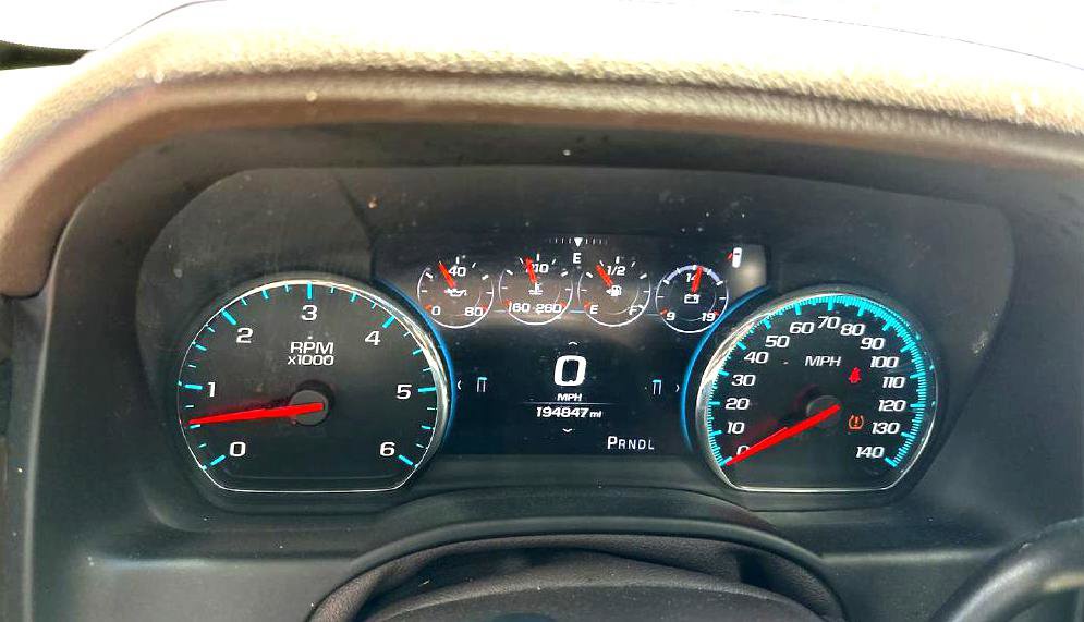 Used 2017 Chevrolet Suburban Premier image 7