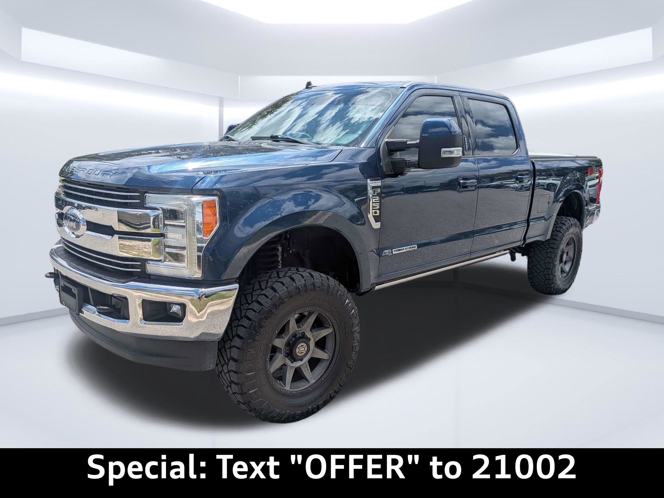Used 2019 Ford F250 Lariat w/ Lariat Ultimate Package AWD/4WD image 16
