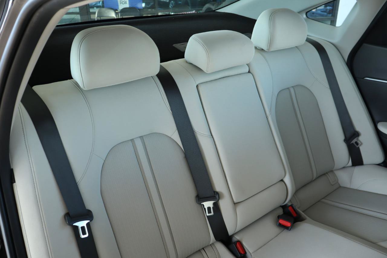 Used 2023 Hyundai Sonata SEL w/ Convenience Package FWD image 36