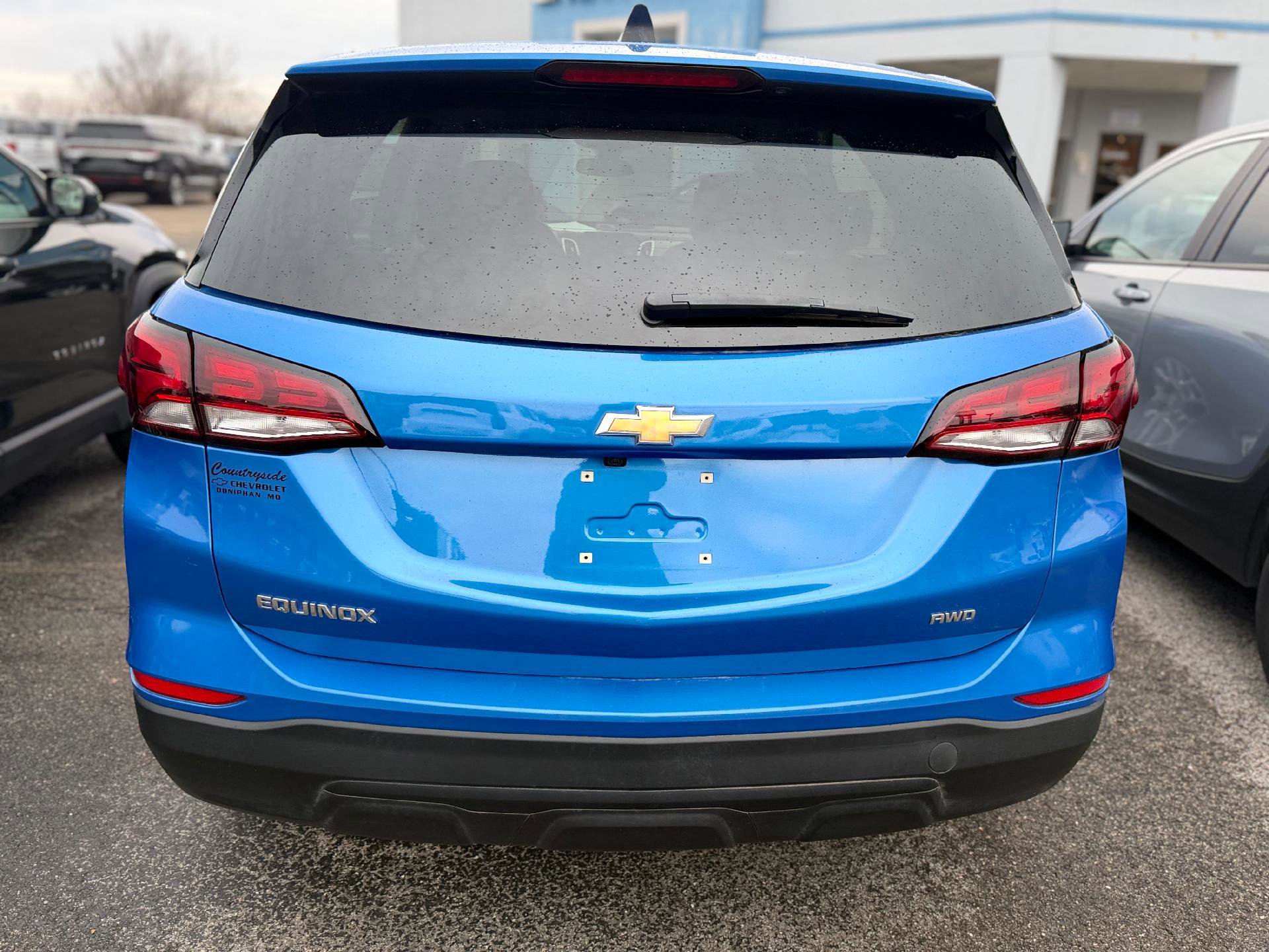 Used 2024 Chevrolet Equinox LS image 3