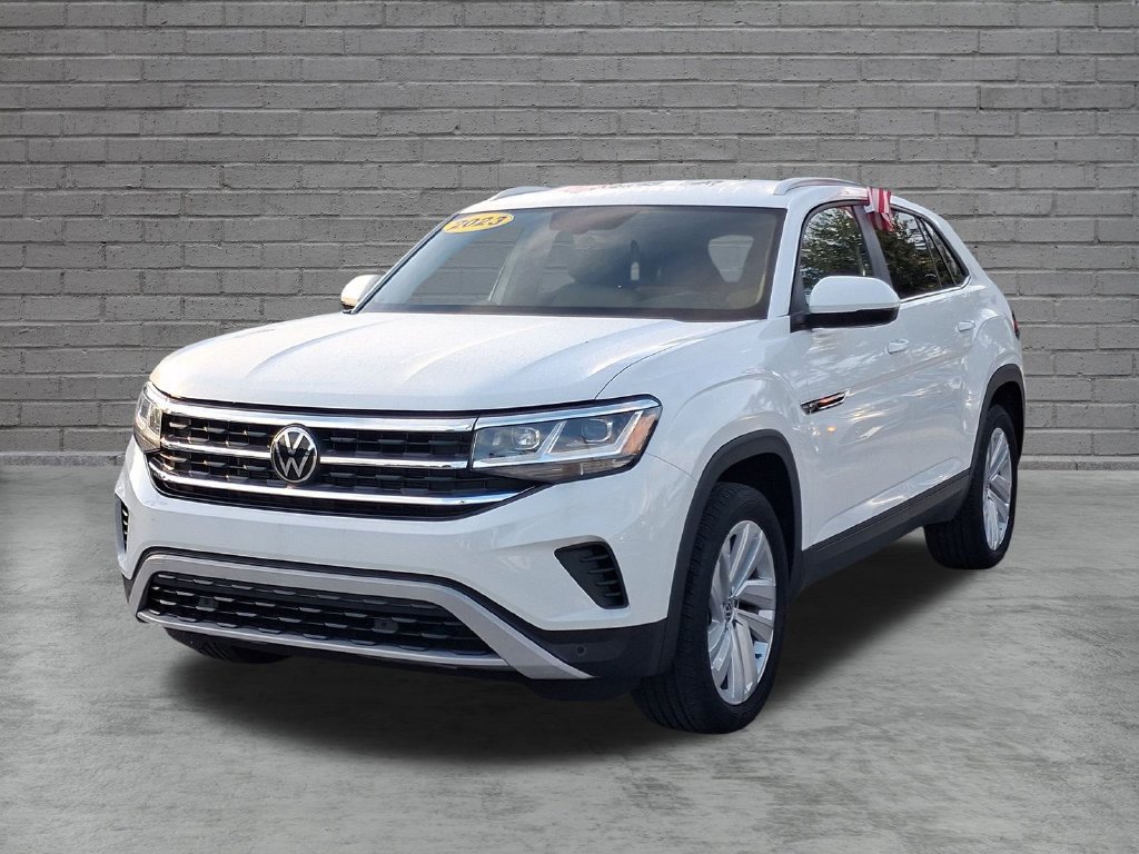 Used 2023 Volkswagen Atlas Cross Sport SE FWD image 4