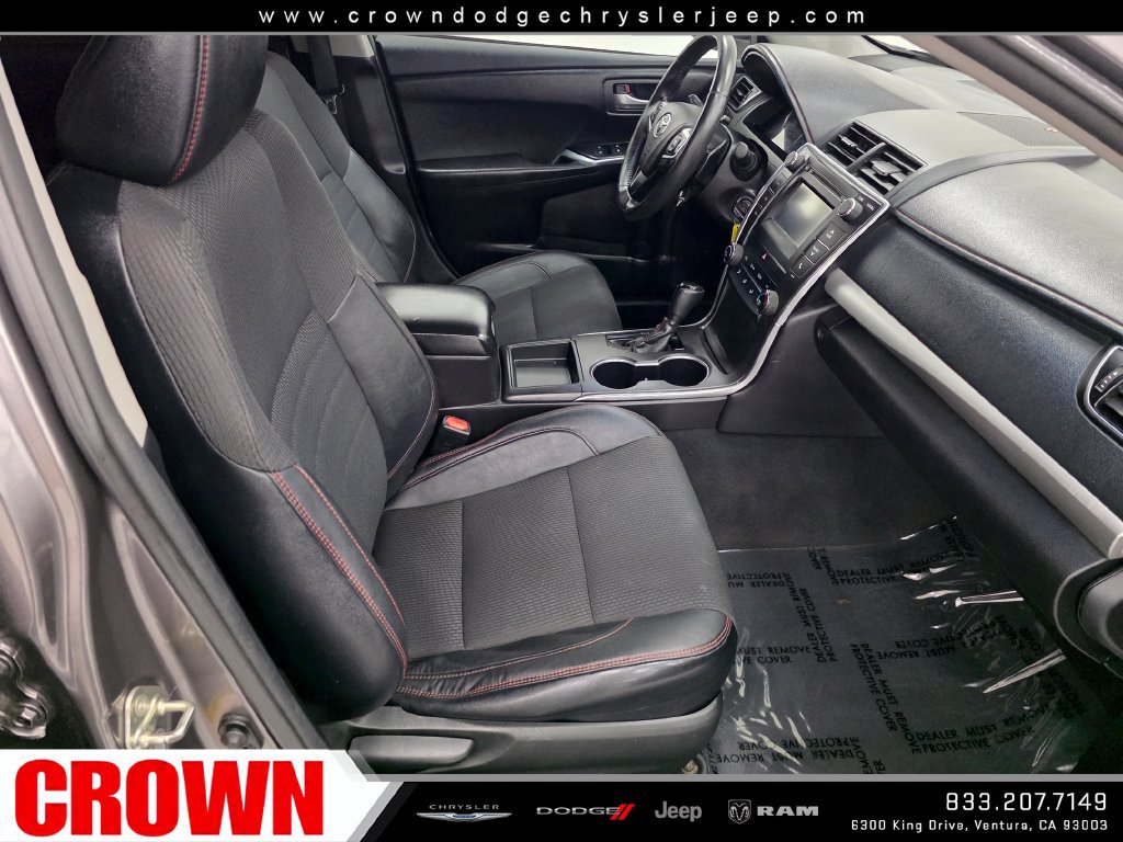 Used 2017 Toyota Camry SE FWD image 14