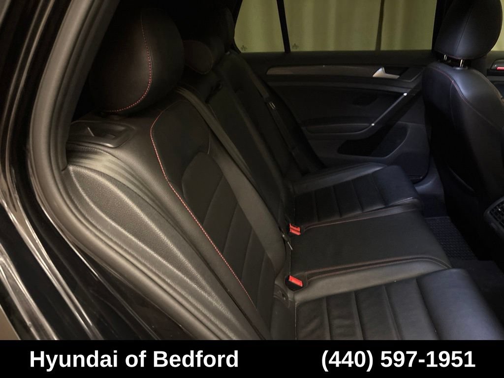 Used 2019 Volkswagen GTI SE FWD image 19