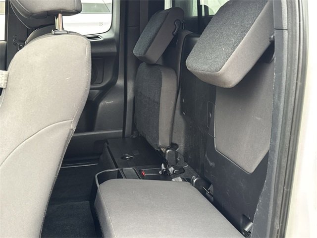 Used 2016 Toyota Tacoma TRD Off-Road image 9