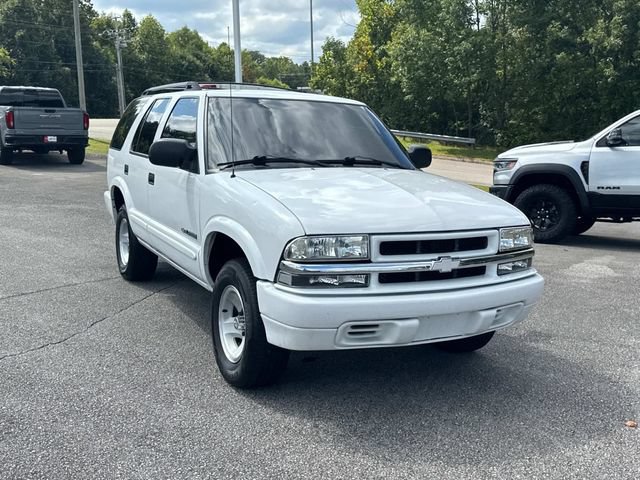 Used 2002 Chevrolet Blazer LS w/ Preferred Equipment Group RWD image 10