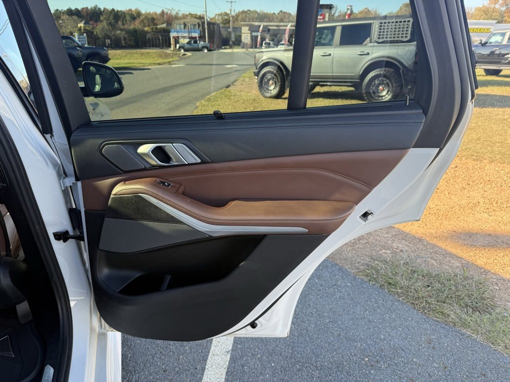 Used 2023 BMW X5 xDrive45e w/ Executive Package image 37