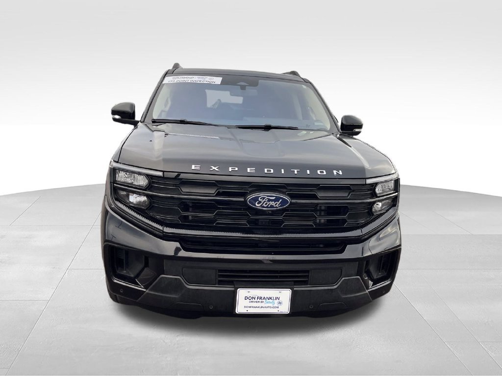 Used 2025 Ford Expedition Active AWD/4WD image 8