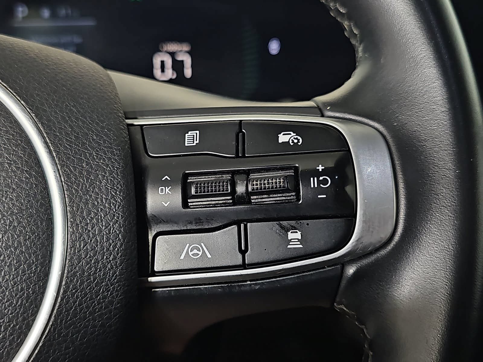 Used 2025 Kia K5 GT-Line w/ GT-Line Premium Package FWD image 16