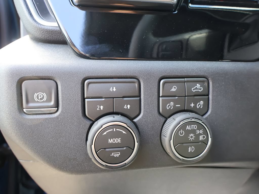 New 2026 Chevrolet Silverado 3500 LT AWD/4WD image 13
