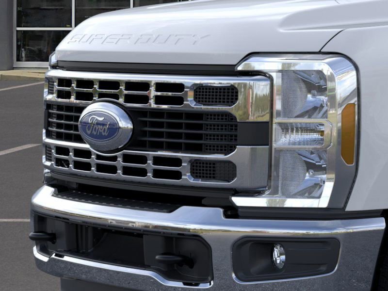 New 2026 Ford F350 4x4 Crew Cab DRW Super Duty image 17
