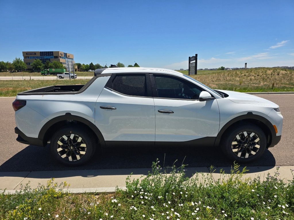 Used 2026 Hyundai Santa Cruz SE AWD/4WD image 7