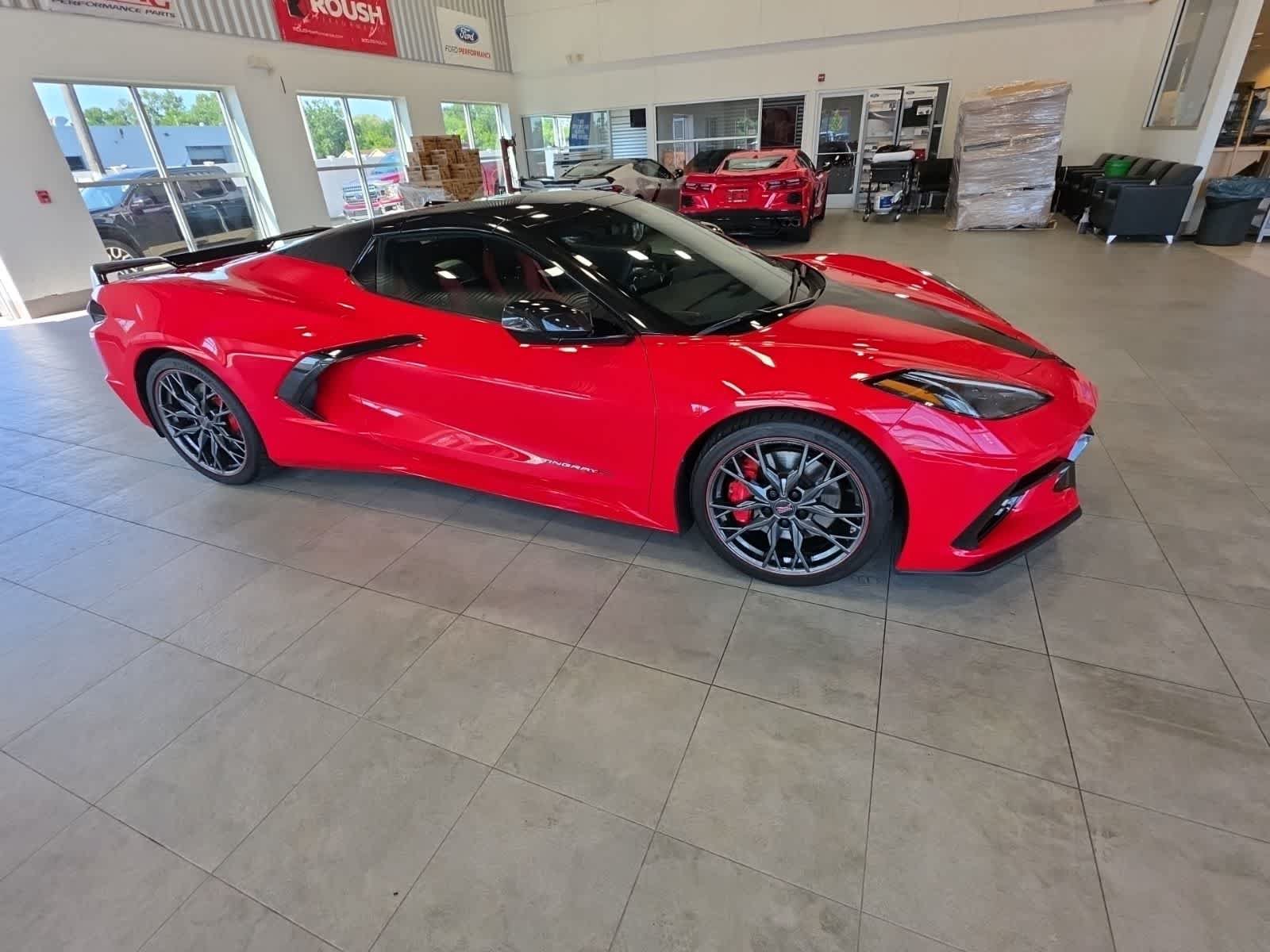 Used 2023 Chevrolet Corvette Stingray Preferred Conv w/ Z51 Performance Package RWD image 6