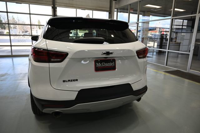 Used 2023 Chevrolet Blazer LT w/ Driver Confidence Package image 6