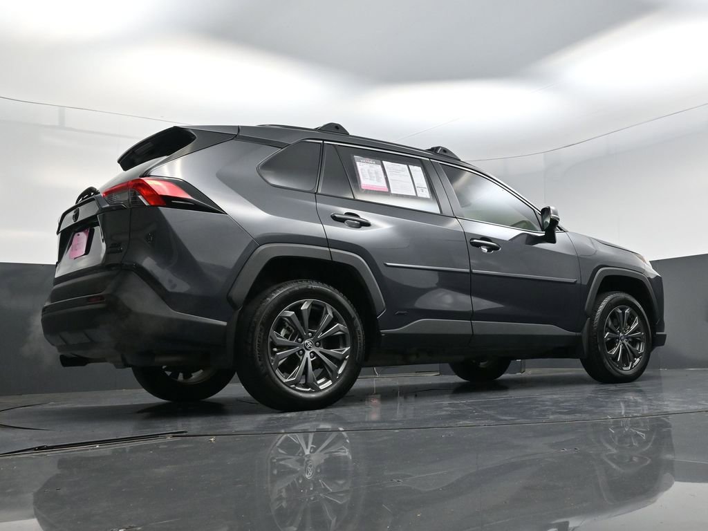 Used 2024 Toyota RAV4 XLE Premium image 20