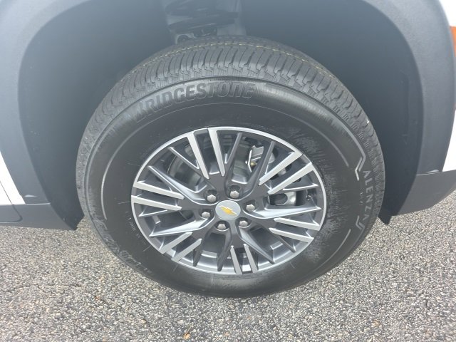 New 2026 Chevrolet Traverse LT image 9