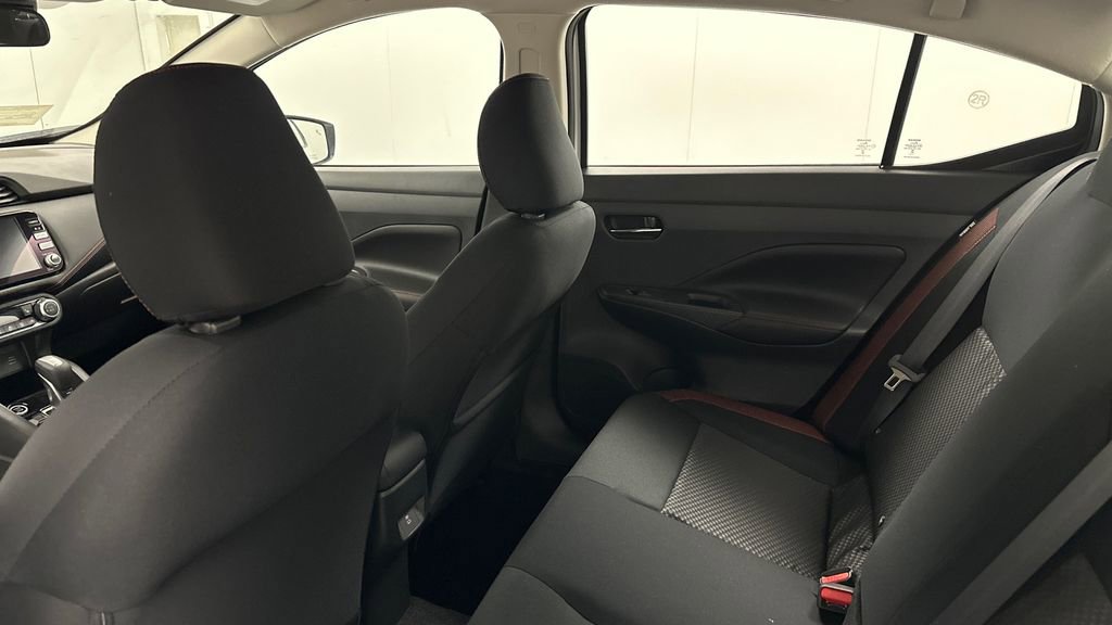 New 2025 Nissan Versa SR w/ Trunk Package image 10