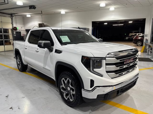 Certified 2025 GMC Sierra 1500 SLE w/ Preferred Package AWD/4WD image 4