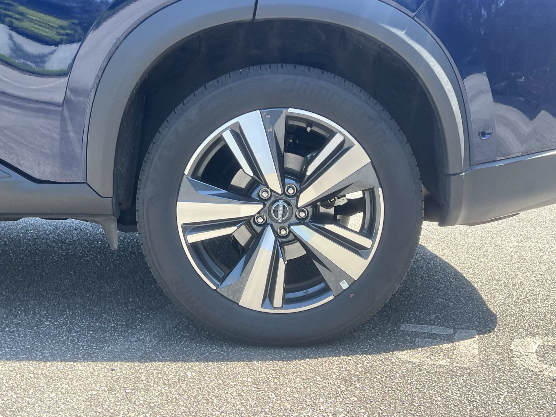 Certified 2026 Nissan Rogue SL AWD/4WD image 30